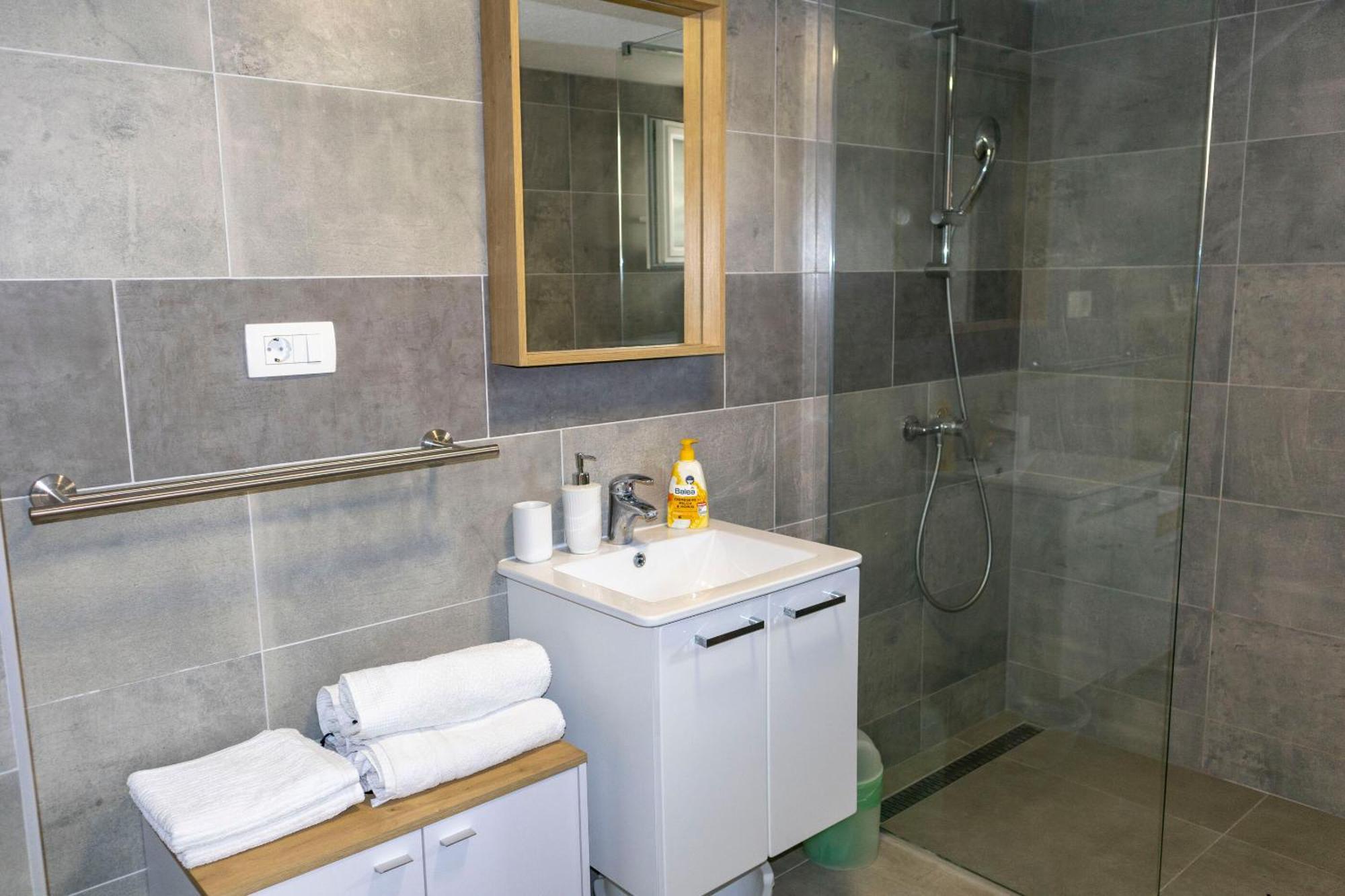 Apartments Ivanka Supetar Bagian luar foto